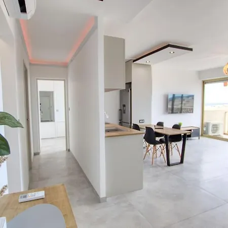 évasion De Rêve : 3p, Piscine, Tennis, Wifi, Park. * Antibes